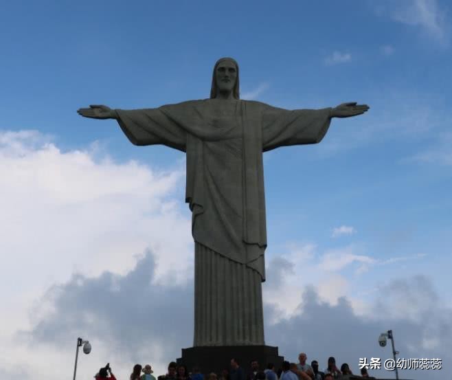 巴西最“倒霉”的雕像，每年都会遭雷劈，现却成当地热门景点