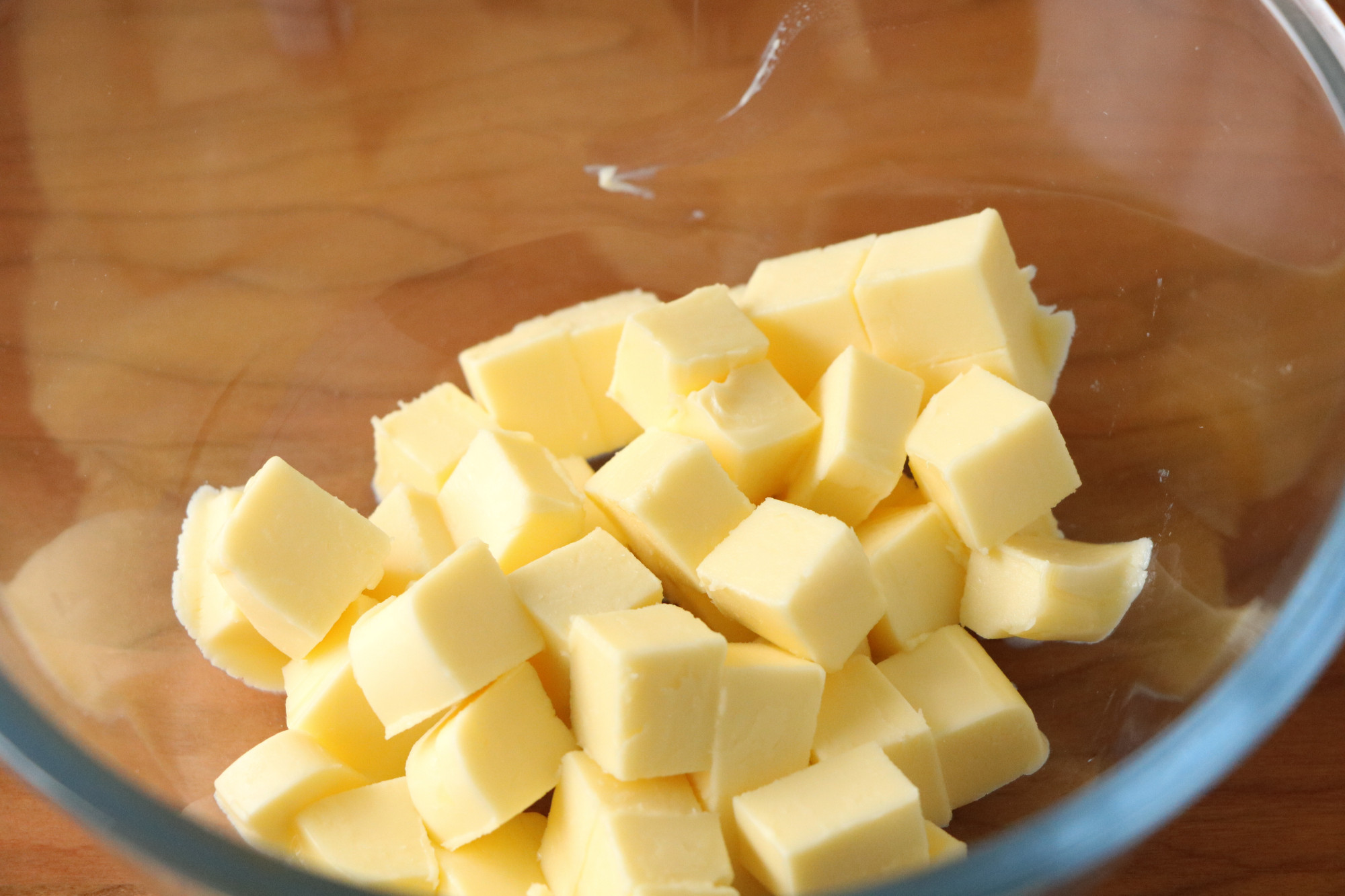 饞了好久的伯爵茶黃油餅乾，茶香濃郁，第一次吃就上癮，越吃越香