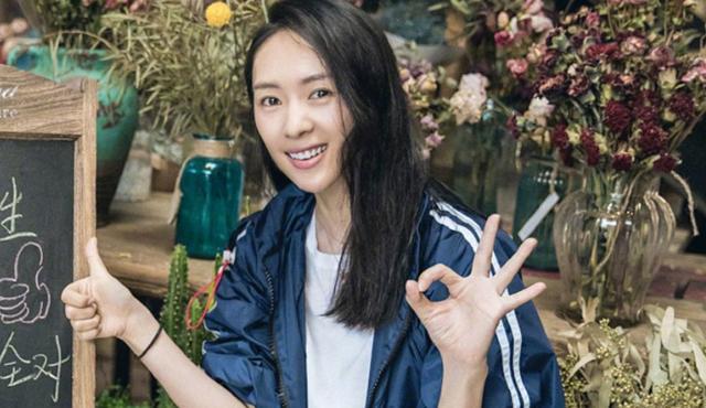 “白玉兰视后”童瑶的复杂情史，和她身后的两个男人