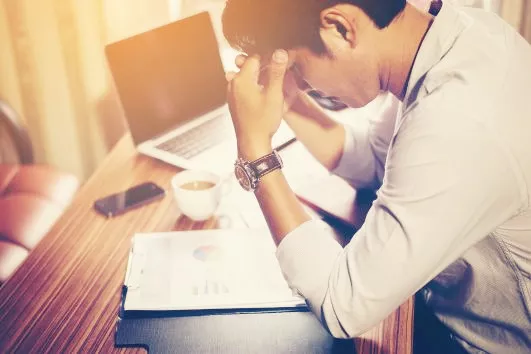 我才24岁，却看懂了余欢水的悲哀：职场3大误区