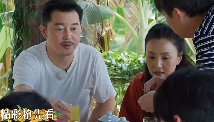 沙溢成综艺红人风头正盛，忽略了他才是综艺常