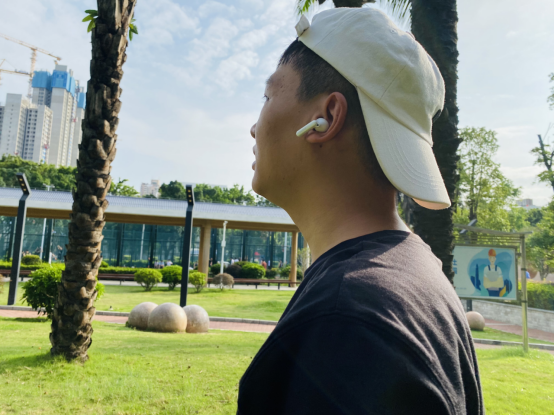 降噪耳机不选AirPods Pro，试试派美特这款，低延迟+双重主动降噪