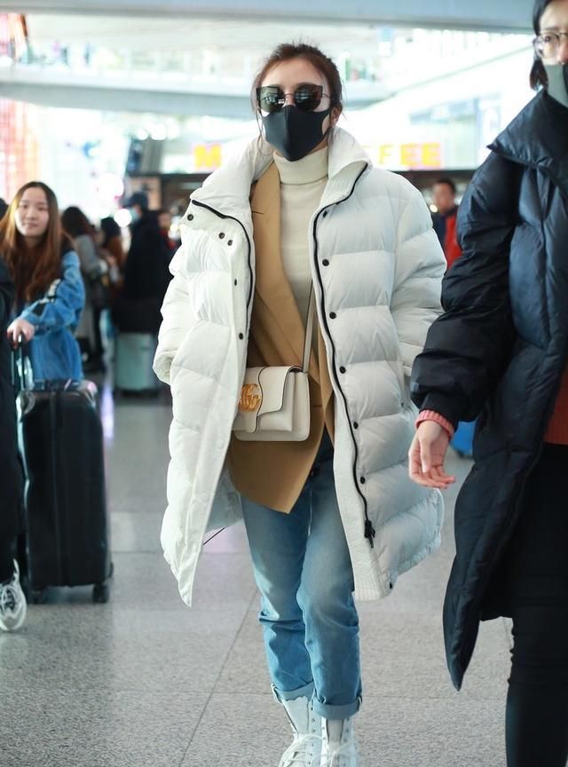 秦岚参加春晚备播，气质清爽魅力足，生图有眼