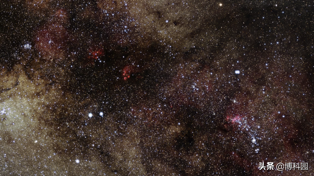 哈勃望远镜拍摄“行星状星云”的最新影像，蝴蝶星云好美啊