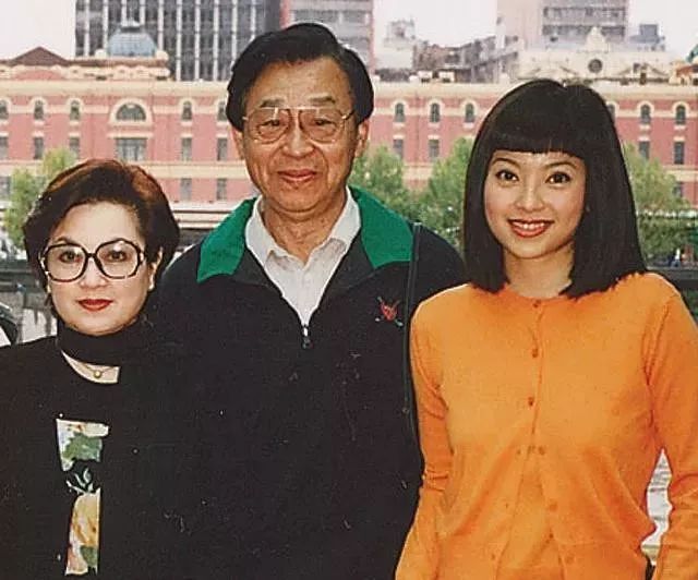 石慧与傅奇：香港影坛的革命夫妻，曾经一起坐牢，恩爱66年