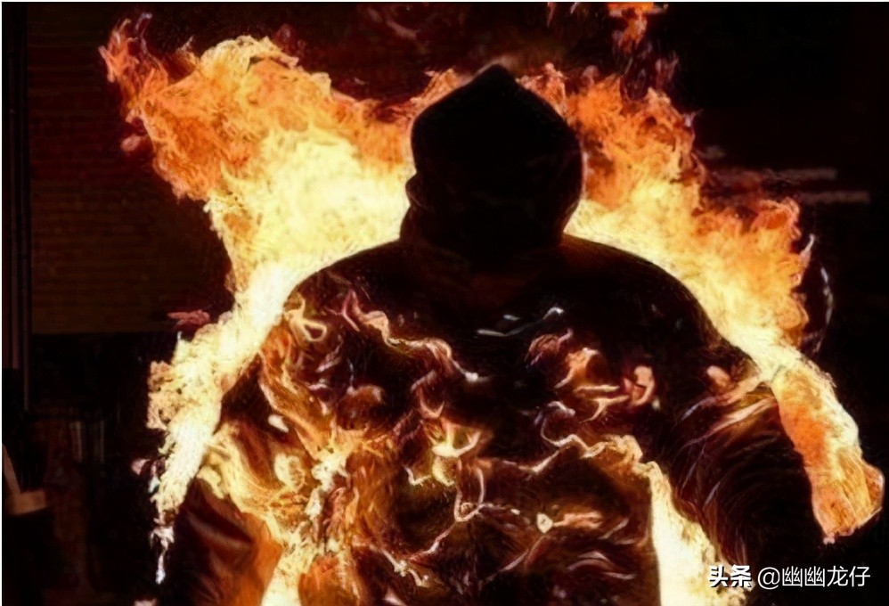 科学解密“人体自燃”，神秘现象背后的科学依据——烛芯效应
