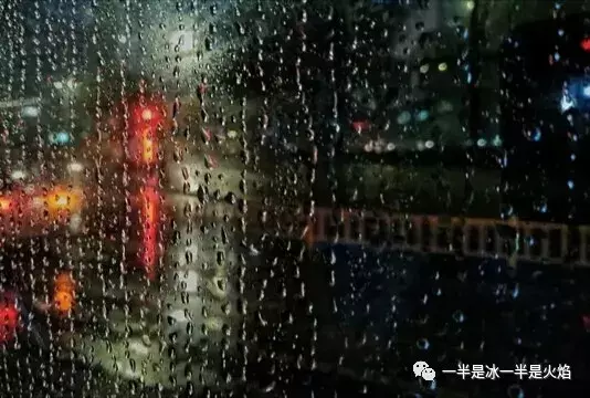 散文诗：喜欢雨，是一直以来的事-第3张图片-诗句网