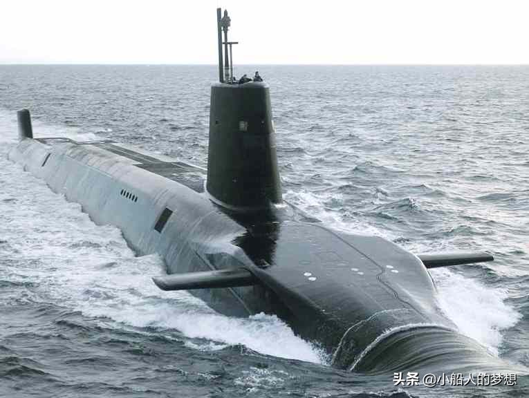 海水取之不尽，潜艇为何不电解海水制取氧气呢？