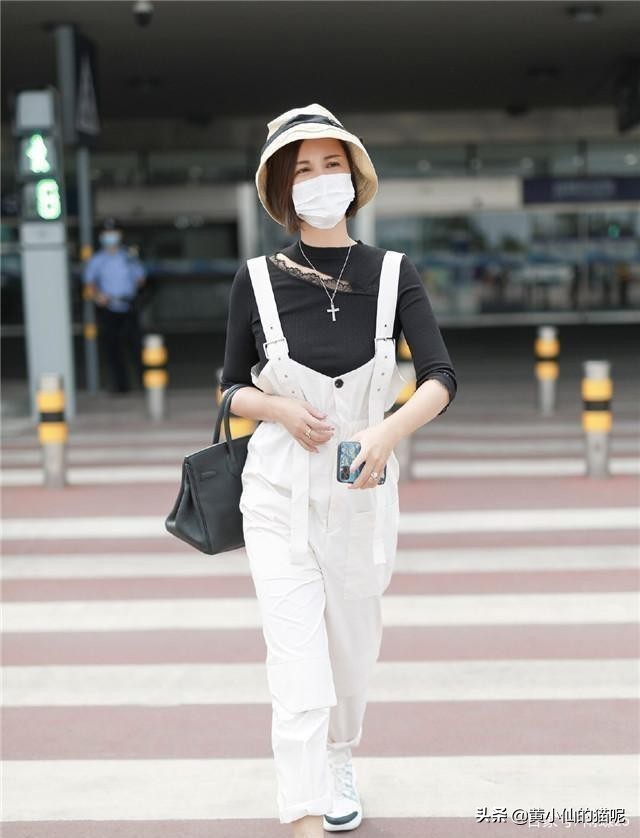 张歆艺减肥成功，当她录节目扮“白骨精”造型