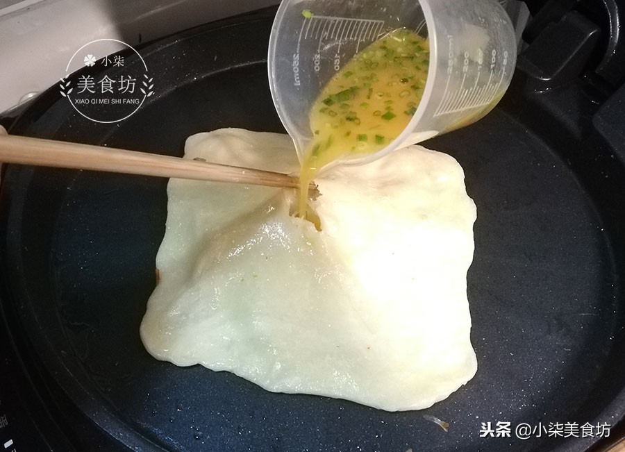 图片[13]-鸡蛋灌饼独特做法 掌握2个秘诀 个个鼓大泡 早餐10分钟搞定-起舞食谱网