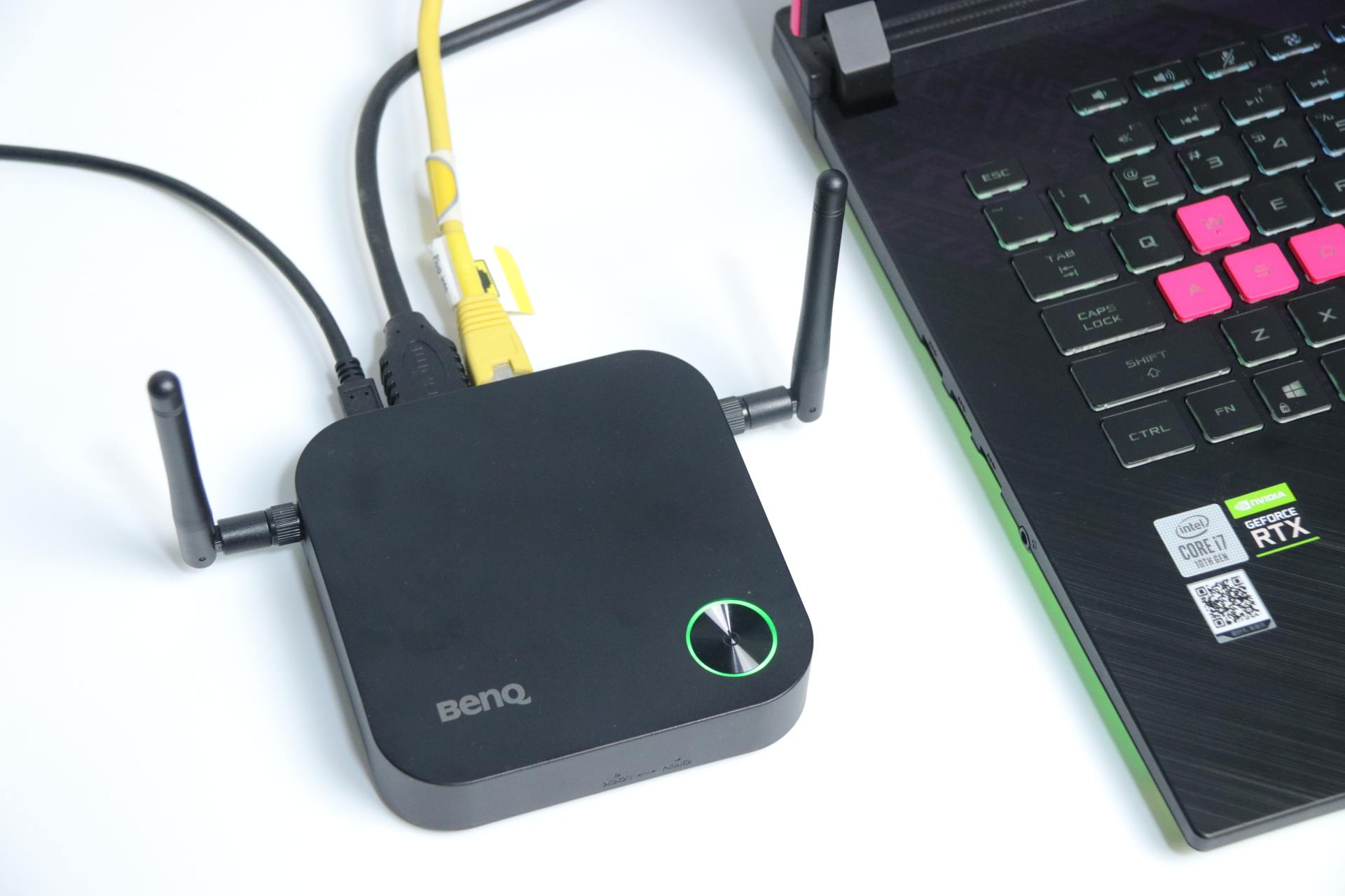 明基WDC10应答秀体验，3秒无线投屏，省去布线麻烦