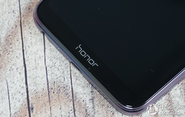 触手可及的千元颜值机：Honor 荣耀9i 4+64GB 梦幻紫