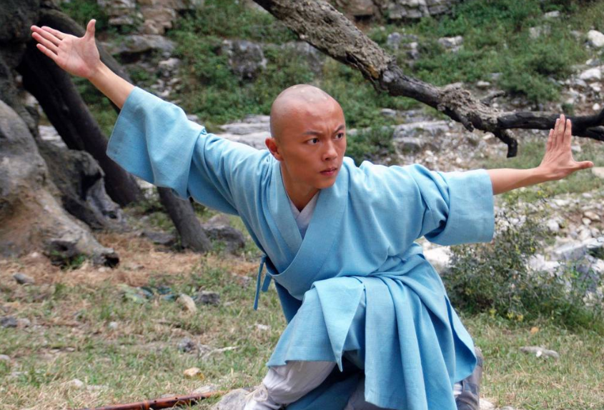 《少林寺传奇》剧照虽然算是成功复出了,但如今演艺圈与之前已经大不