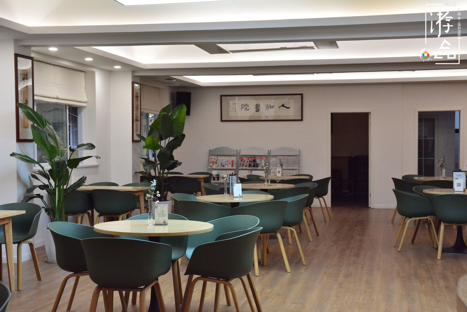 重庆渝中区的“微整治”：90年代的脏乱社区，变身大溪沟的景点