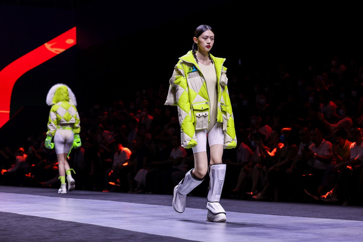 “链”结世界、“接”通未来，第二十八届海宁中国皮革博览会开幕