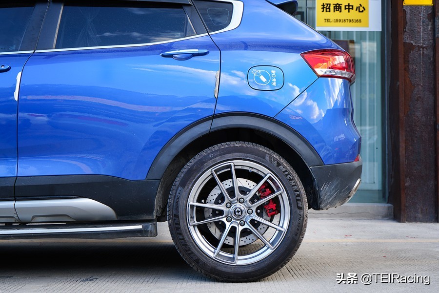 长城哈弗H2S前轮刹车改装P40NS四活塞卡钳套和后加大碟TEI Racing