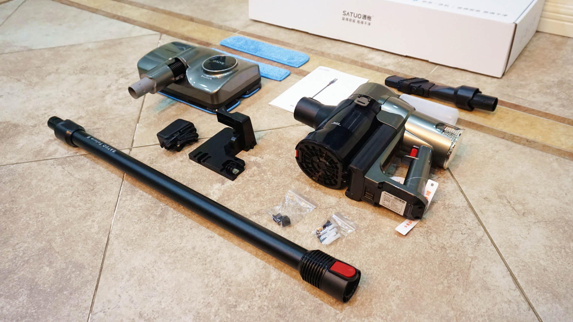 地面清洁的革命，设计比戴森更优秀，国货新品吸拖一体更高效