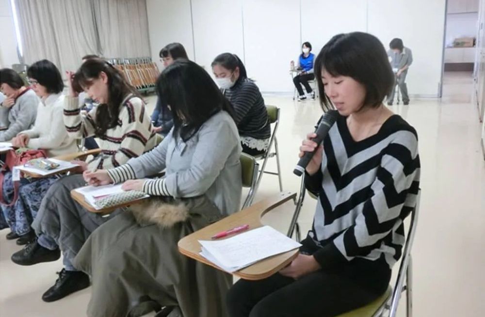 日本流行“上门陪哭服务”，让帅哥帮你擦眼泪！备受女性欢迎…
