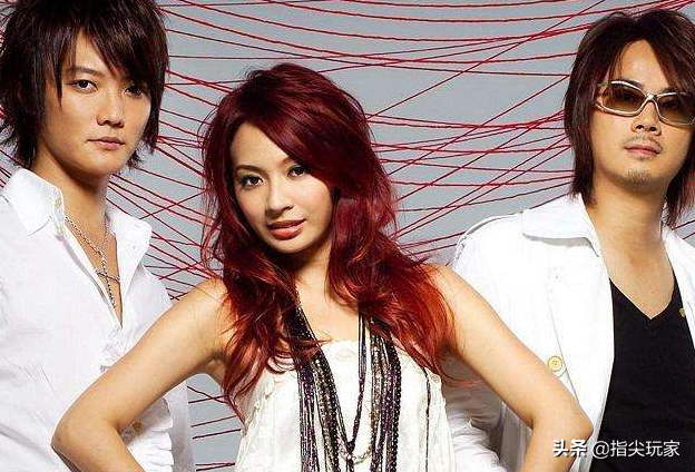 曾误认为自己是乐队灵魂，飞儿乐队把主唱踢出