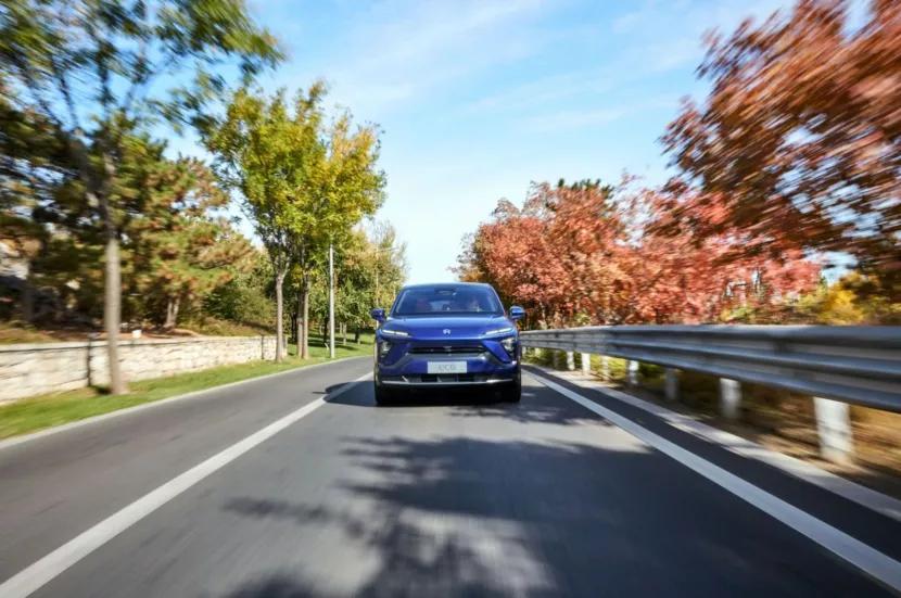 奔驰EQC、宝马iX3？三四十万的蔚来EC6凭自动驾驶就赢了