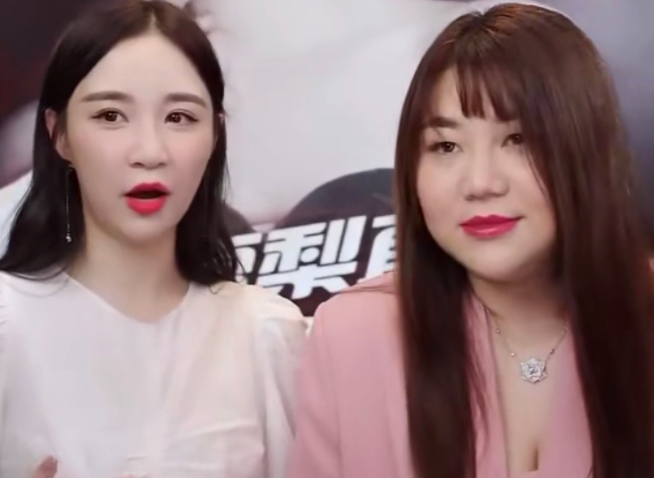 杨天真现身雪梨直播间，切胃后首次亮相，这是要出道的节奏吗？