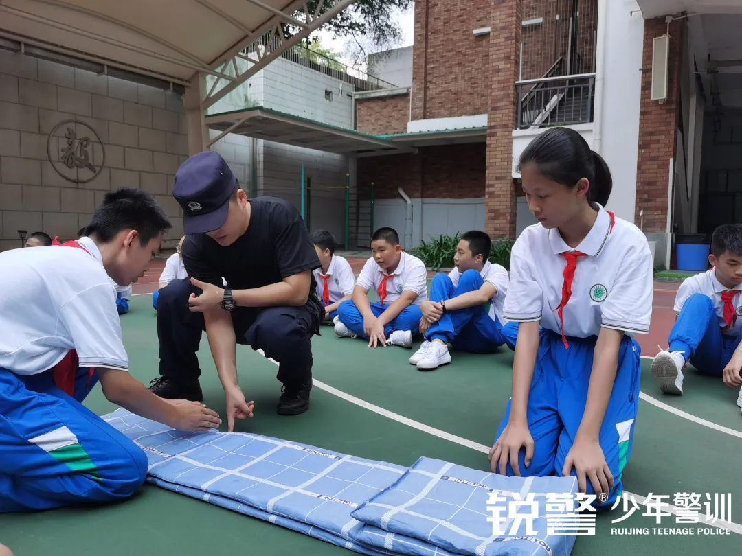 锐警少年警训：勇往直前，开启广州培道实验学校新篇章