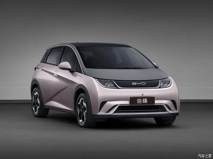 2022款东风风光500开启预售；新款大通D90 Pro正式上市