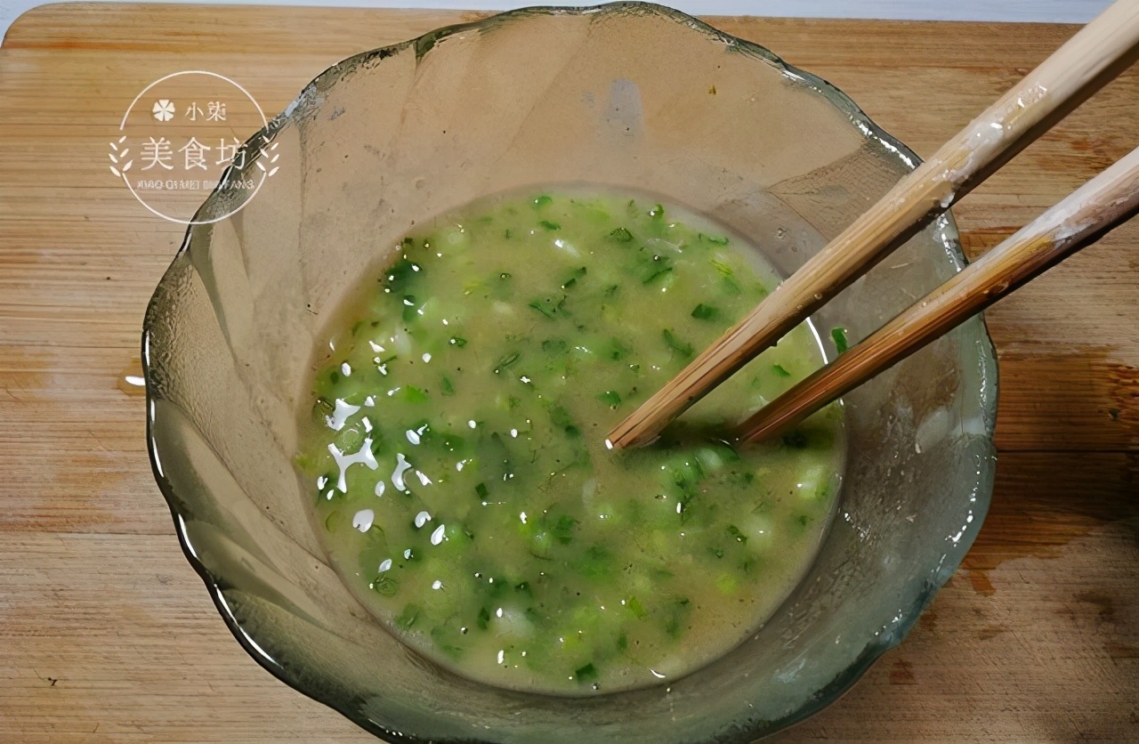 10分鐘就能出鍋的千層餅，不用燙麵，照著做保證不干不硬