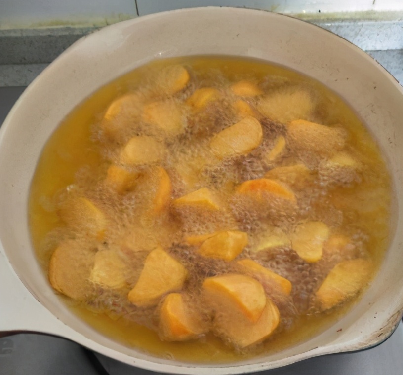 Eat more sweet potatoes in autumn. I will teach you 3 ways to make sweet potatoes. They are so delicious that they can’t stop.