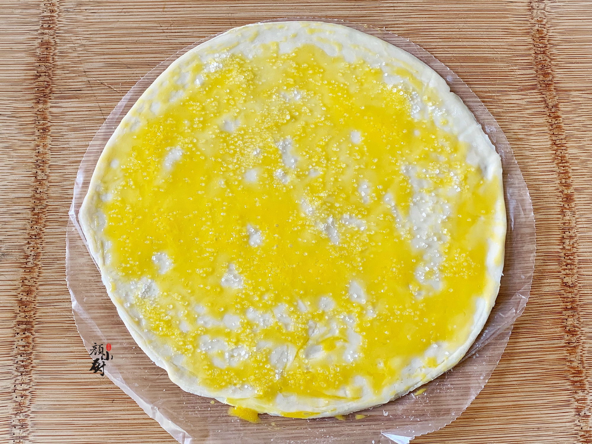 自從學會了做這個，我家沒少吃，撒上白糖一烤，又酥又甜，好吃