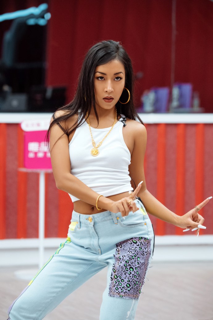 Too pitiful! Ease of auspicious gram Juan is in " billow elder sister 2 " care of the can that become a group, be annoyed by new man in the life