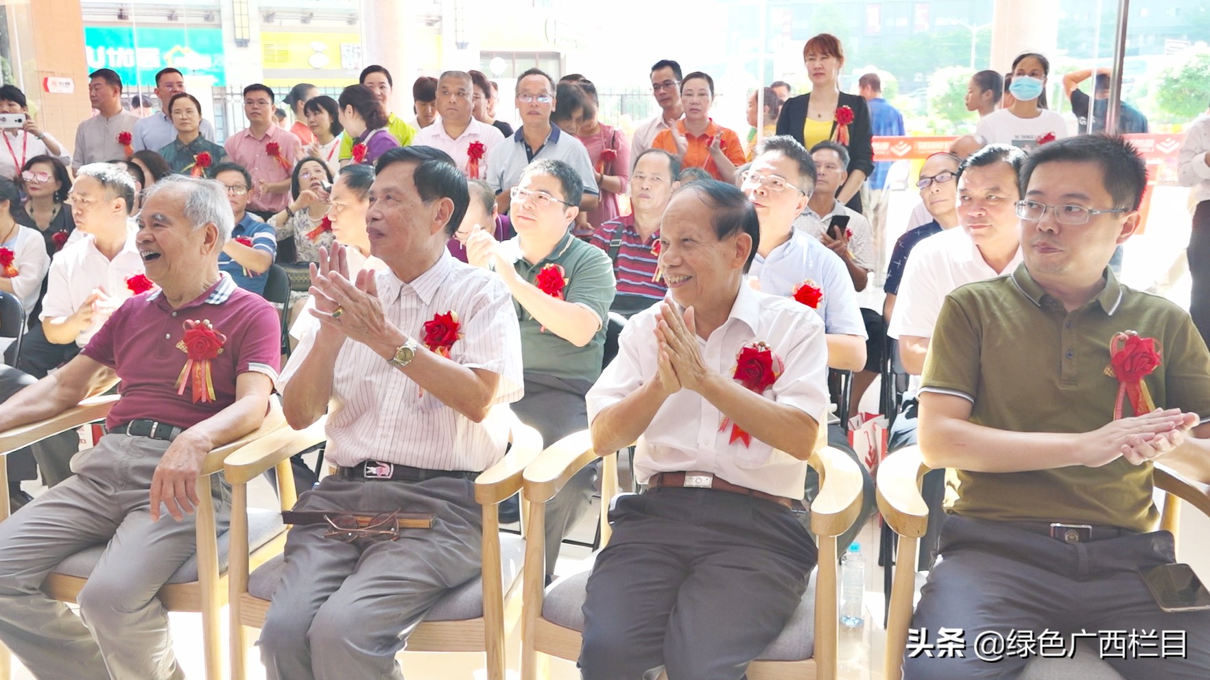 南宁骆越民族医院揭牌成立揭开骆越医药遗产神秘面纱