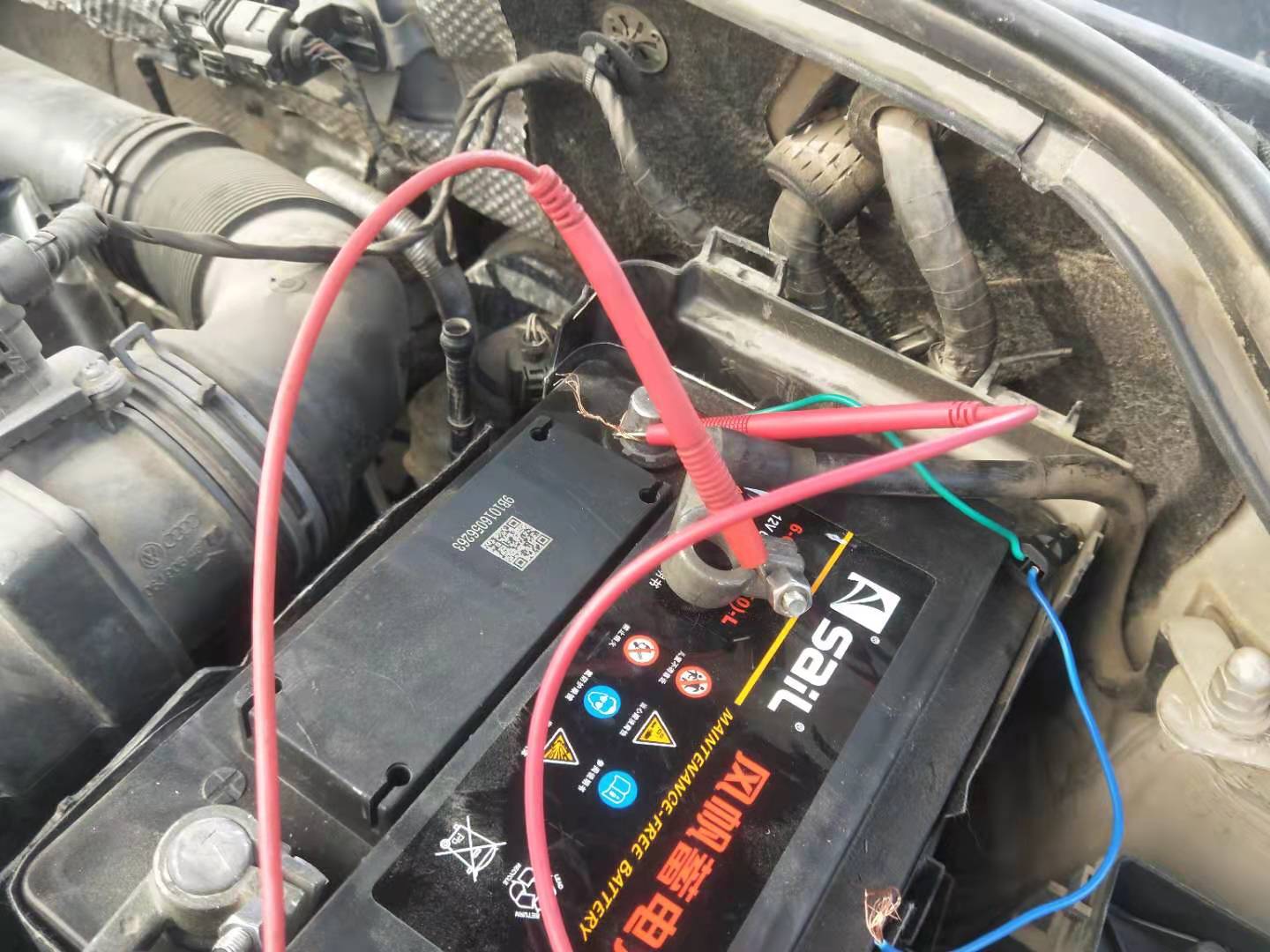 图片[2]_电瓶亏电造成无法启动 发电机电瓶故障要区别对待 车辆漏电维修_5a汽车网