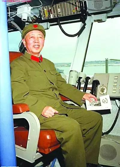 1987年，71岁的刘华清准备退休，邓小平却说：调你当军委副秘书长