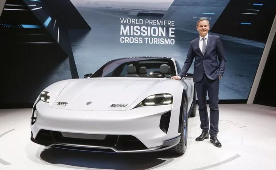 保时捷Mission E，这才是特斯拉降价16万的秘密