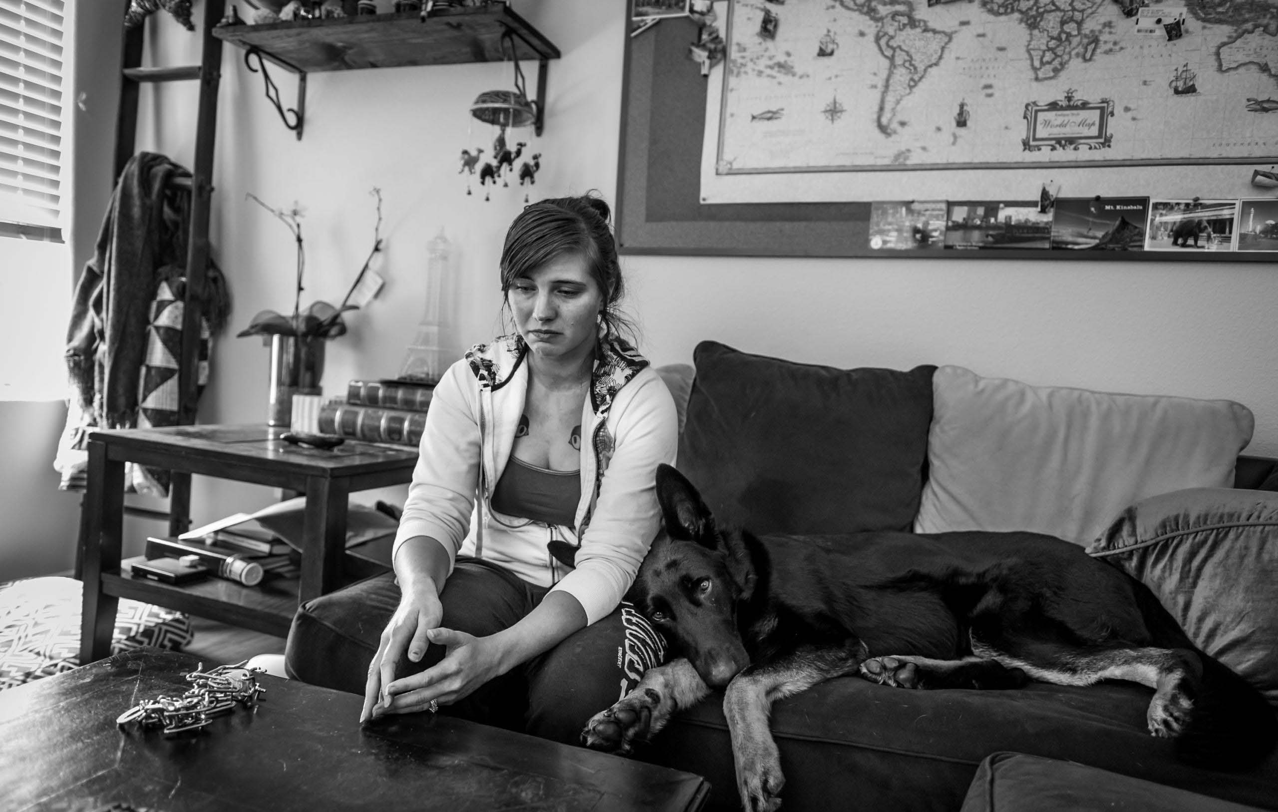 华裔探长李昌钰：凭借2块鸡骨头，调查炸鸡店惨