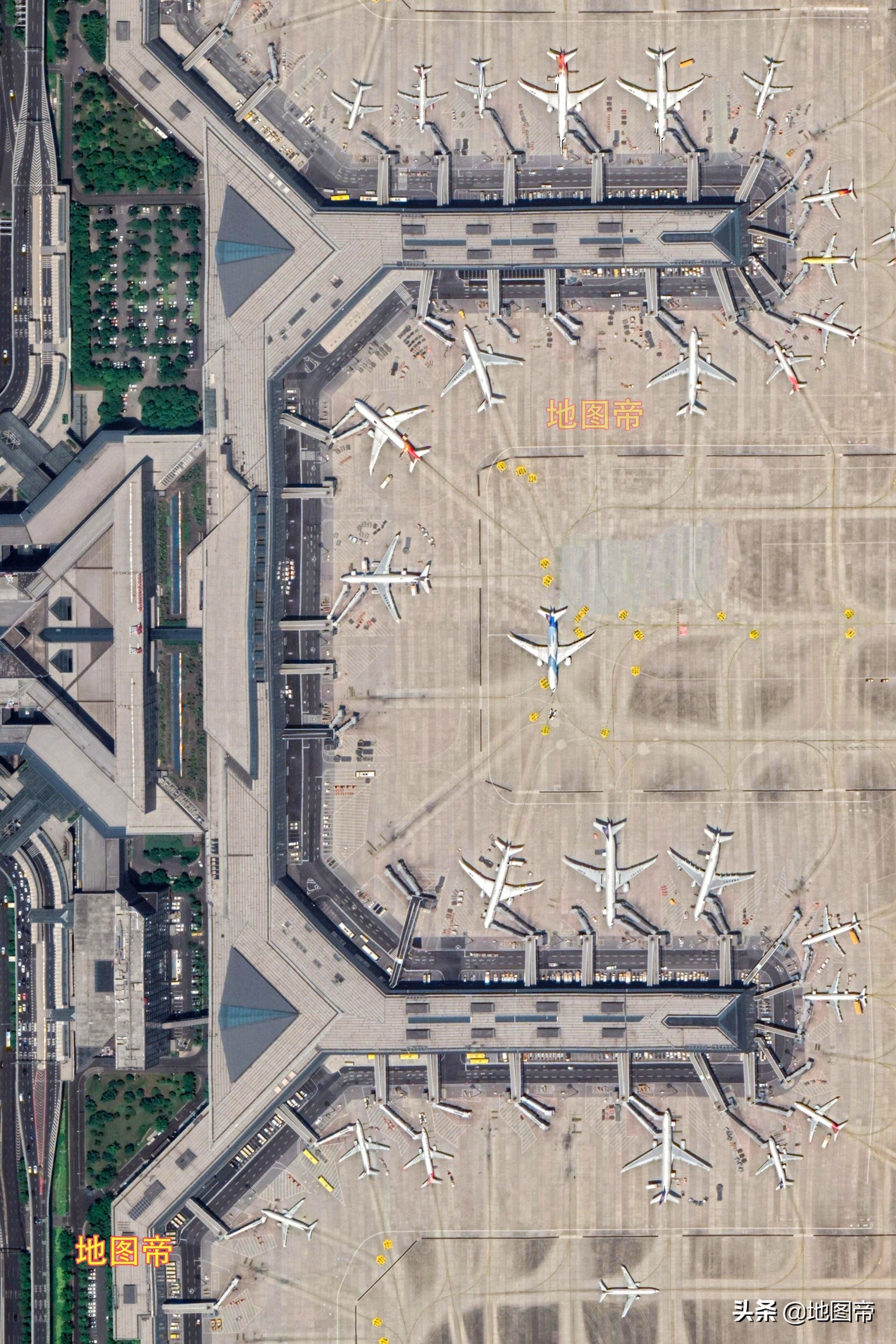 上海虹桥机场在哪个区，上海虹桥机场的方向介绍