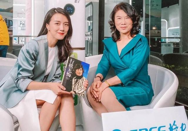 损失300亿，董明珠坚决不裁员，三次直播卖货1