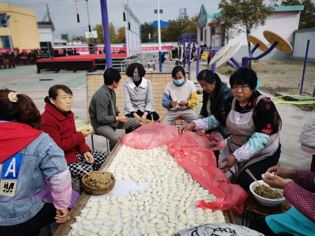 【我们的节日】白银市妇联开展“孝老爱亲 情满重阳”关爱服务活动
