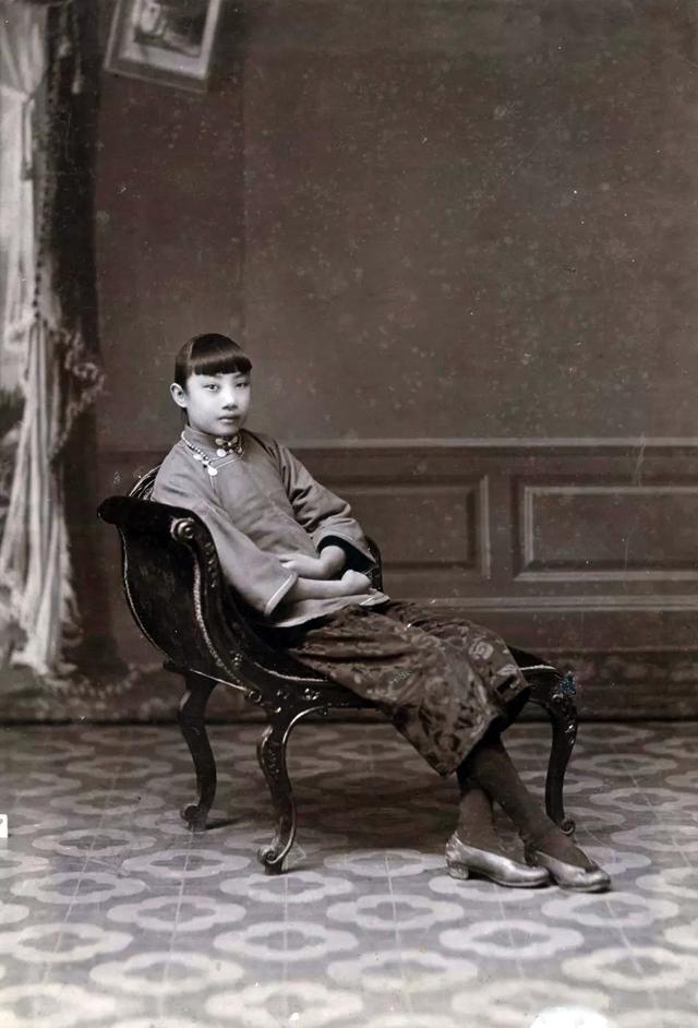 胡蝶：張學(xué)良因她誤國(guó)，戴笠為她瘋狂，最終卻下嫁潘有聲共度余生