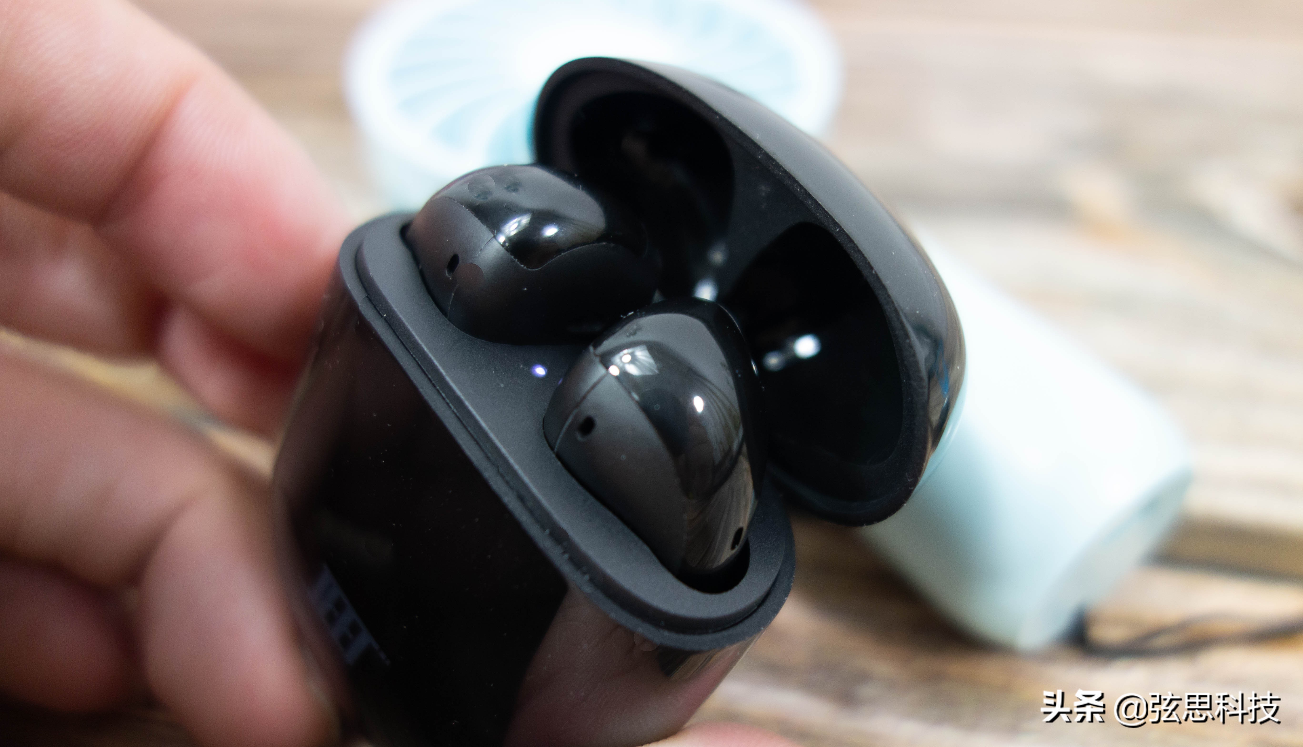 体验升级，颜值升级，被女朋友抢走的JEET ONE升级版到底有多好？