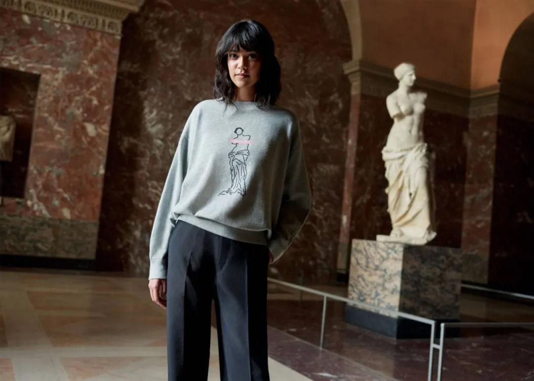 800年的老古董跨界合作，走在时尚前沿！卢浮宫的装嫩行动