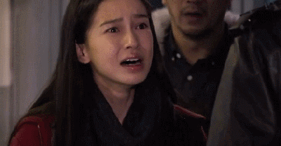 从“一夜爆火”到“资源掉没”，杨颖的十年巨变…