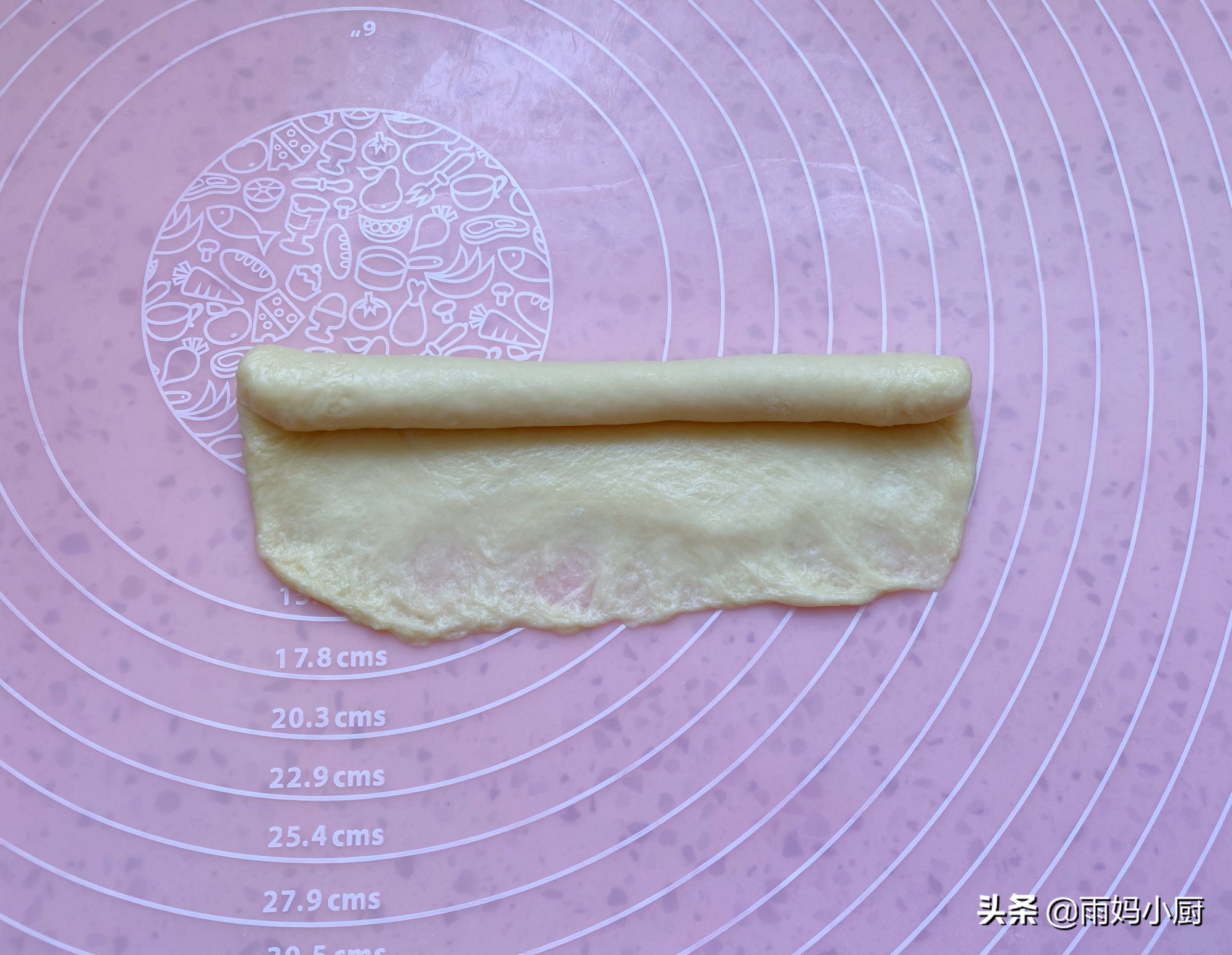 不加1滴奶，超簡單的奶排麵包，奶香濃郁鬆軟又拉絲，全家都愛吃