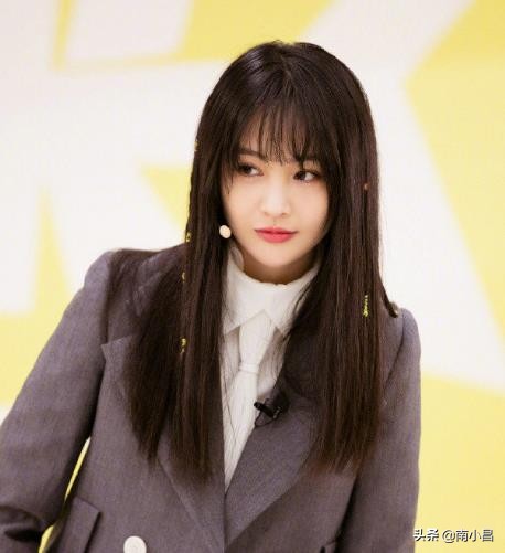 不容|“德不优法不容” 广电时评批郑爽:不给劣迹者机会