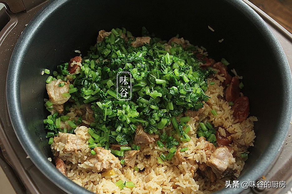 週末最愛吃這飯，隨手一燜省事還營養，一周吃三次都不膩，真開胃