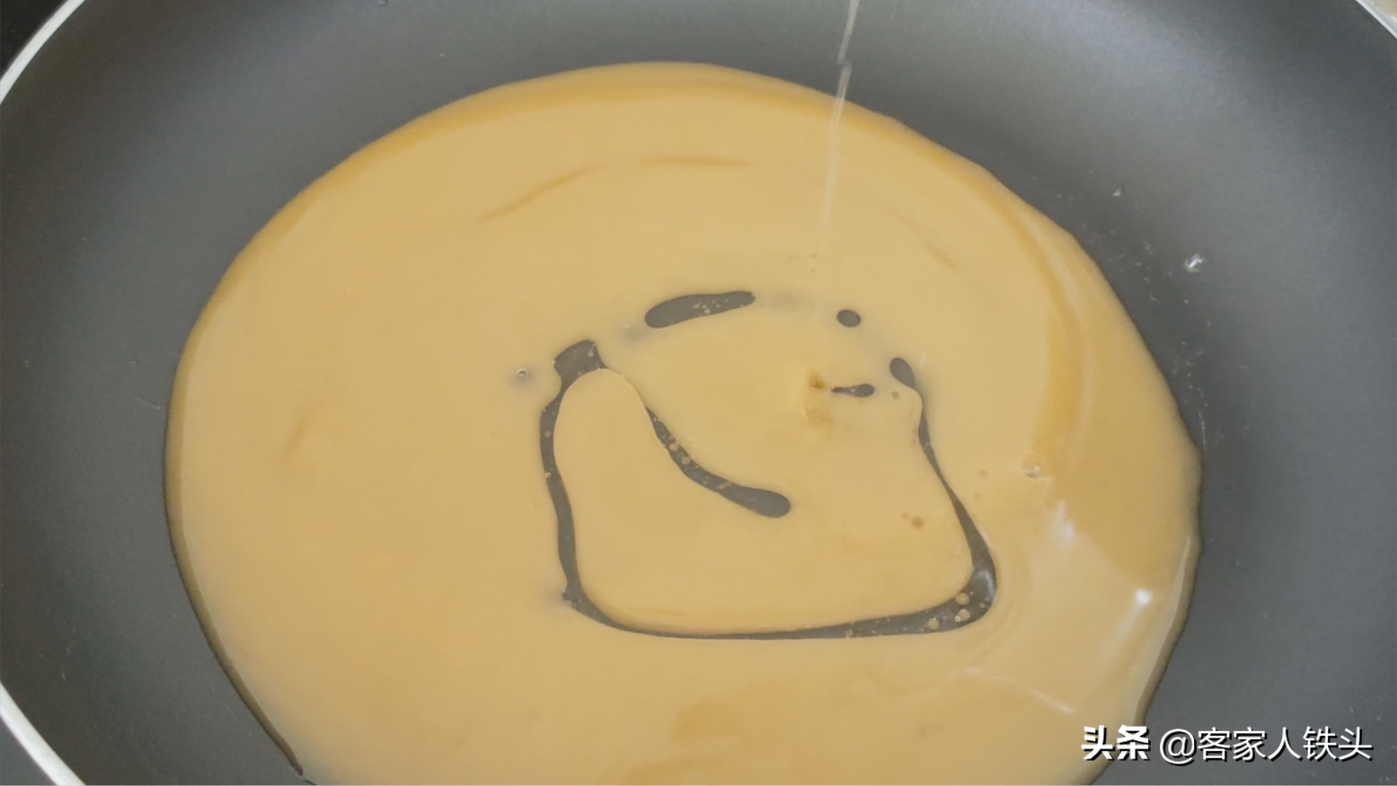 1块冬瓜2把粉丝卷一卷，以后待客就这样做，营养好吃简单又漂亮