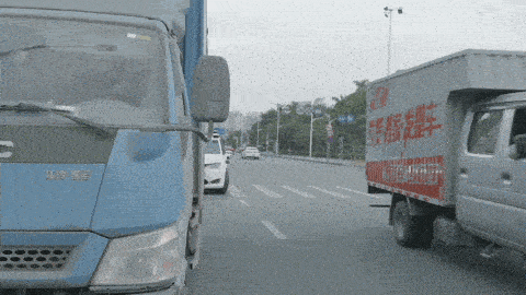 AutoX全無人駕駛出租車正式對(duì)公眾開放試運(yùn)營(yíng)