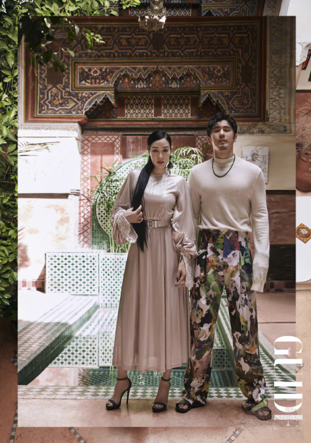 张伦硕为老婆庆生甜喊对方15岁人鱼公主，50岁钟丽缇皮肤水嫩