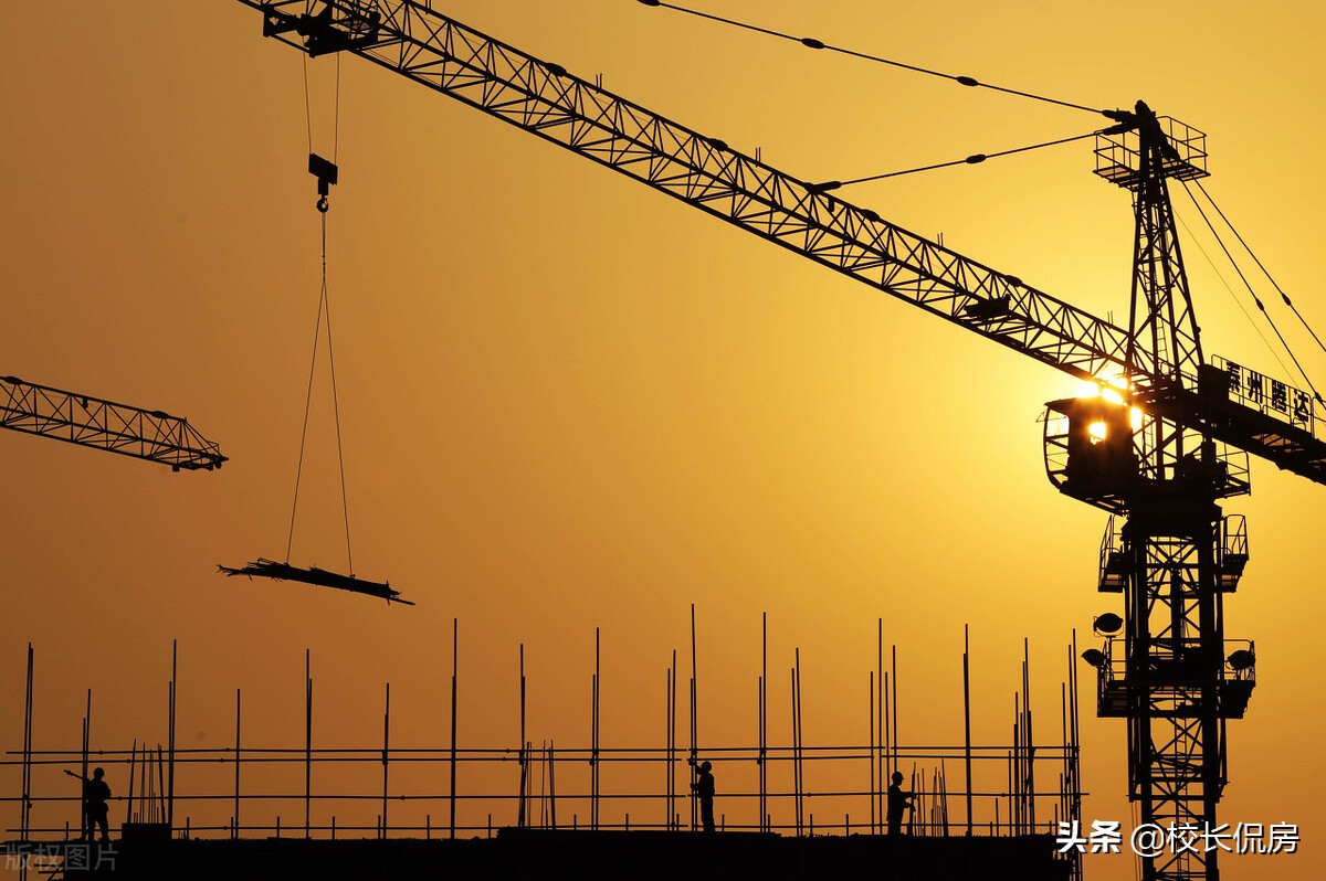 房产陷入“卖不掉买不起”的窘境？僵局如何打破，曹德旺一语中的